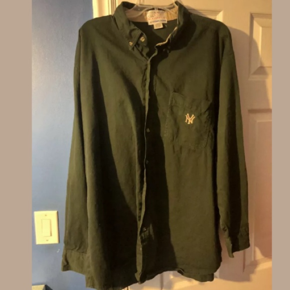 Yankees Green Vntg Long Button Genuine Merch Large